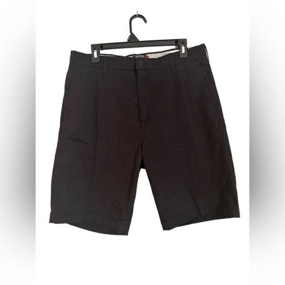 Dockers men ultimate shorts size 33 supreme flex security pocket NWT 10” inseam - Picture 1 of 6